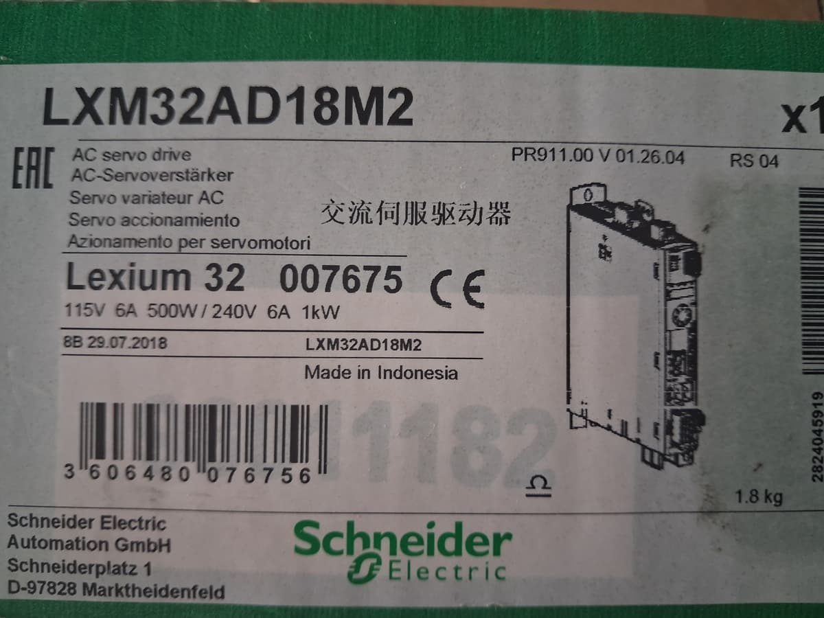 LXM32AD18M2