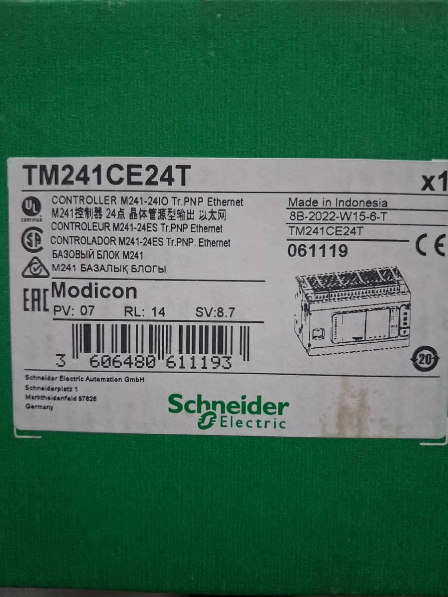 TM241CE24T